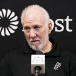 NBA – « Quand ma mère s’est fait tirer dessus, Gregg Popovich a fait ça dans mon dos »